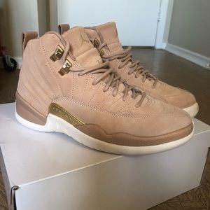 Jordan 12 Womens